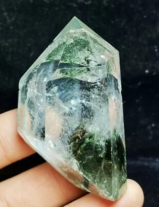 Cristal de cuarzo natural transparente verde fantasma jardín punto de amor curación - Imagen 1 de 12