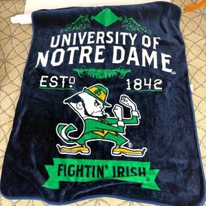 Notre Dame Fighting Irish Throw Blanket Blue Green By Northwest Super Soft 2017 - Picture 1 of 4