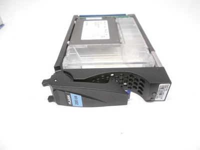 EMC 005049781 200GB 6G 3.5" SSD Flash Solid State Drive VMAX 10K 20K 40K - Image 1 of 2
