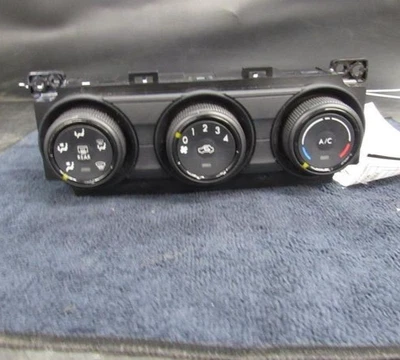 OEM 2012-2014 Subaru Temperature Control Unit XV Crosstrek Impreza 72311FJ050 - Image 1 of 4