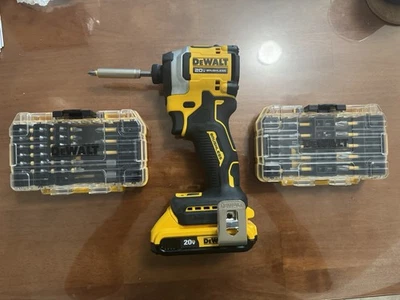 Dewalt 20V MAX 1/4” BRUSHLESS IMPACT DRIVER with 1-battery and 2 pack of 65-bits - Image 1 of 4
