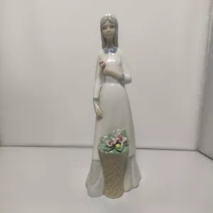 Valencia Porcelain Miquel Requena Girl with Flower Basket Elvira 9in - Picture 1 of 5