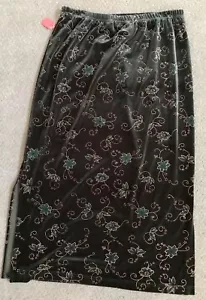Joanna Green & Silver Velvet Skirt In Large Perfect For The Holidays! & Christma - Picture 1 of 5