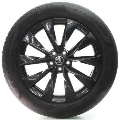 Skoda Enyaq IV 5A Winterräder Crystal Pirelli 235/55-255/50R19 DOT21 5LA601025AP - Bild 1 von 4