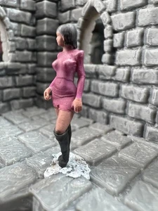 Eisenbahn Figur Spur O FRAU IM LILA KLEID 3D gedruckt handbemalt 1:76 Zug - Bild 1 von 6