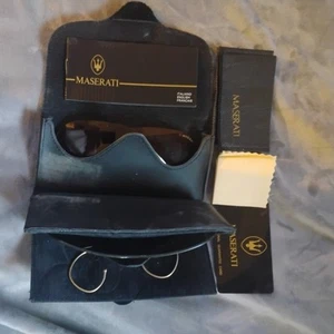 VINTAGE MASERATI SUNGLASSES 611901 SPORTS MASK BLACK SWITCH ARMS ** NO FRAME ** - Picture 1 of 6