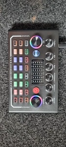 Voice Changer Live Streaming Sound Card for XBOX/PS4/PHONE/TABLET/COMPUTER - Photo 1/6