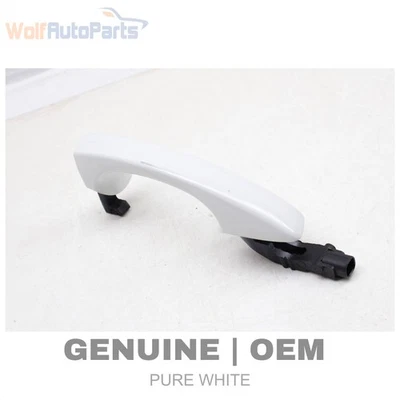 2018-2020 VW ATLAS - Right Exterior DOOR Handle 5GM837206A - Image 1 of 4