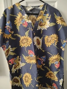 Crest 1 Pocket Sunflowers & Scarecrow Autumn Inspired Scrub Top Size L - Picture 1 of 1