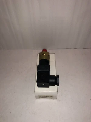 Gems 209505 PS71-30-4MNZ-C-HC Pressure Switch ADJ 65/300 PSI - Image 1 of 4