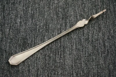 Dominick & Haff PLATA ESTERLINA Queen Anne selección de mantequilla lisa - 6 1/8" Foto 1 de 4