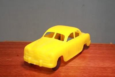 Ford Fordor 1950 sedán juguetes Marx hechos en EE. UU. Foto 1 de 4