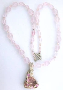 24mm Trillion Madagascar Rose Quartz Briolette Gemstone Sterling Silver Necklace - Picture 1 of 2