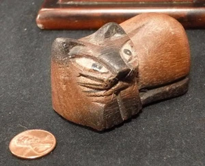 Escultura de gato vintage danesa moderna años 60 arte popular madera tallada primitiva - Imagen 1 de 6