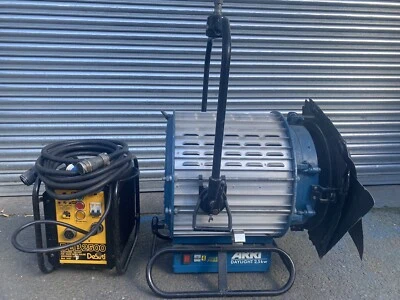 Arri 2500w / 2.5k HMI 带 Desisti 2500w 电子镇流器 — 第 1/4 张图片