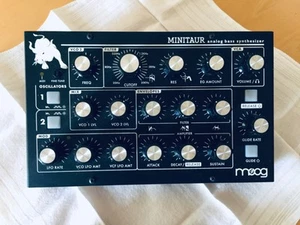 Moog Minitaur - analog bass synth - Picture 1 of 7