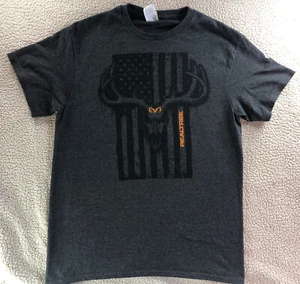 Delta Pro Weight Realtree USA Flag/Antlers Size Medium Gray T-Shirt - Picture 1 of 11