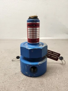 USED MILTON ROY PRESS RELIEF SAFETY VALVE VS0841 - Picture 1 of 5