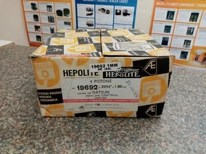 Nissan / Datsun L18 Kolben SET Bluebird Laurel etc STD/.5/.75/1/1.5MM auf Lager - Bild 1 von 5