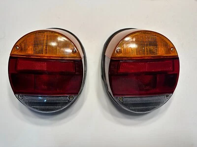 Par de luces traseras Volkswagen VW Bug y Super Beetle tipo 1 1973-1979 Foto 1 de 4