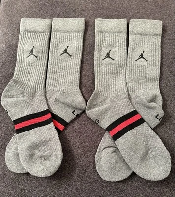 Pacote com 2 meias Air Jordan Legacy Crew - Cinza - Masculinas grandes 8-12 - Imagem 1 de 4