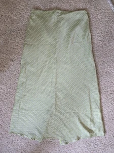 New Hollister Daisy Print Green Floral Midi Satin Skirt Size M - Picture 1 of 8