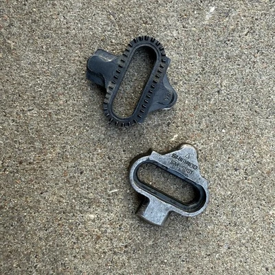 Shimano SPD SM SH51 Pedals Cleat Set Mountain MTB Bike, B#99 - Image 1 of 4