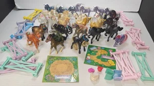 Lot Of Vintage 1990's Kenner Littlest Pet Shop LPS Ponies Pony Accessories Fence - Picture 1 of 15