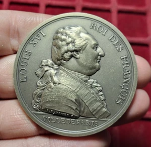 #88-4 ~ Louis XVI Arrivée du roi à Paris - Refrappe - ARGENT 79g - Médaille 勋章 - Picture 1 of 2