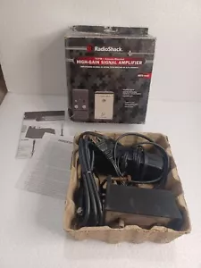 Radio Shack High-Gain Signal Amplifier TV/FM; 120V AC 60Hz 4W_GU FOR PARTS AS IS - Picture 1 of 9