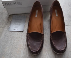 Pumps Keilabsatz von GEOX Respira Gr. 39,5 du`braun echt Leder im Mokassins-Stil - Bild 1 von 6