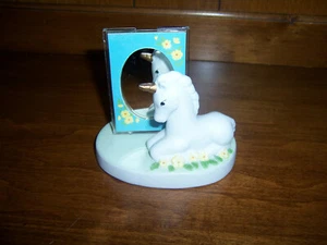 Jasco Unicorn With Mirror - Picture 1 of 12