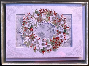 BOX Of 10 SMALL Punch Studio Christmas Cards Wreath Flower Berry Glitter 3D - Picture 1 of 3