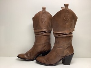 bcbg brown boots