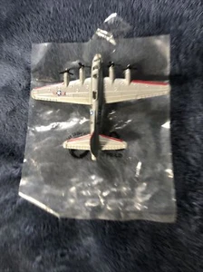 dyna flites diecast B-17 (a159) Memphis Belle  - Picture 1 of 2