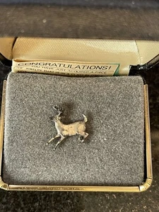Vintage Sid Bell Jumping Deer Tie Tack/Hat Pin Sterling Silver NIB NOS - Picture 1 of 2