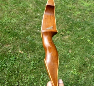 VTG SHAKESPEARE ARCHERY NECEDAH X-28 RH RECURVE BOW 55# PULL 58" AMO. NICE! - Picture 1 of 14