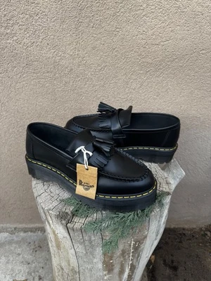 Mocassim plataforma Dr. Martens Adrian quad mono couro preto masculino tamanho 12 sem caixa - Imagem 1 de 4