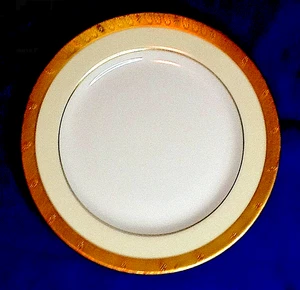 HAVILAND & CO. LIMOGES / S.&G. GUMP CO.SALAD PLATE7.5" WHITE W/GOLD EDGE 080725C - Picture 1 of 6
