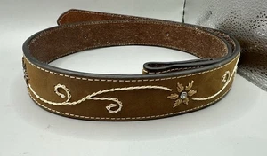Women's Floral Embroidered Leather Belt Western Sz M Rhinestone Nocona Belt Co. - Picture 1 of 7