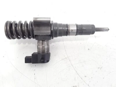Volkswagen PASSAT B6 2008 Diesel fuel injector 03G130073T 125kW CIV33359 — 第 1/3 张图片