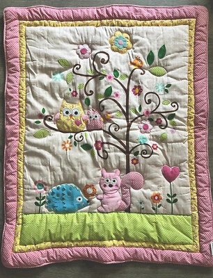 Kidsline by Dena Rosa Cuna Edredón Animales del Bosque Manta Colorida Texturizada Foto 1 de 4