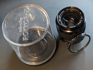 [N Mint] Minolta MC W.Rokkor-HH 35mm f/1.8 Wide Angle Lens w/ Hard Display case
