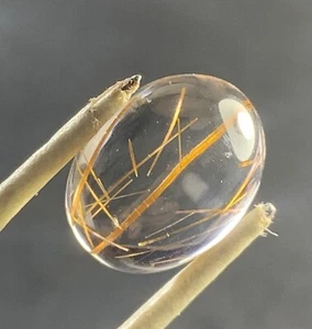 11 Carats Lustrous Golden Rutile Quartz Cabochon. - Picture 1 of 13