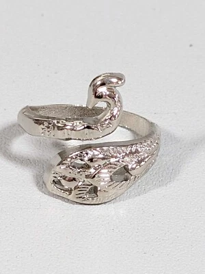 Anillo envolvente falso serpiente tono plata talla 6,5 Foto 1 de 4