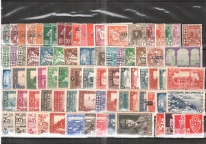 Algeria - Lot of + 250 MNH / MLH **/* French Colony Stamps - High Cat Val - Picture 1 of 3