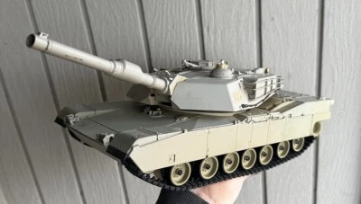 RC Tank M1A2 Abrams Battle Tank 1/24 Scale Real Action Semi functional FOR PARTS - Image 1 of 4