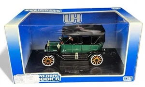 1913 Ford Model T Touring Diecast Car 1:18 Scale by Universal Hobbies NIB - Picture 1 of 15