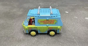 LEGO Scooby-Doo The Mystery Machine 75902 Built Set Without Minifigures - Picture 1 of 6
