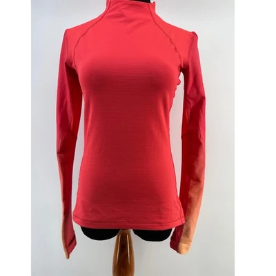 Camisa de treino Nike Pro Hyperwarm manga longa feminina vermelha atlética pequena - Imagem 1 de 4